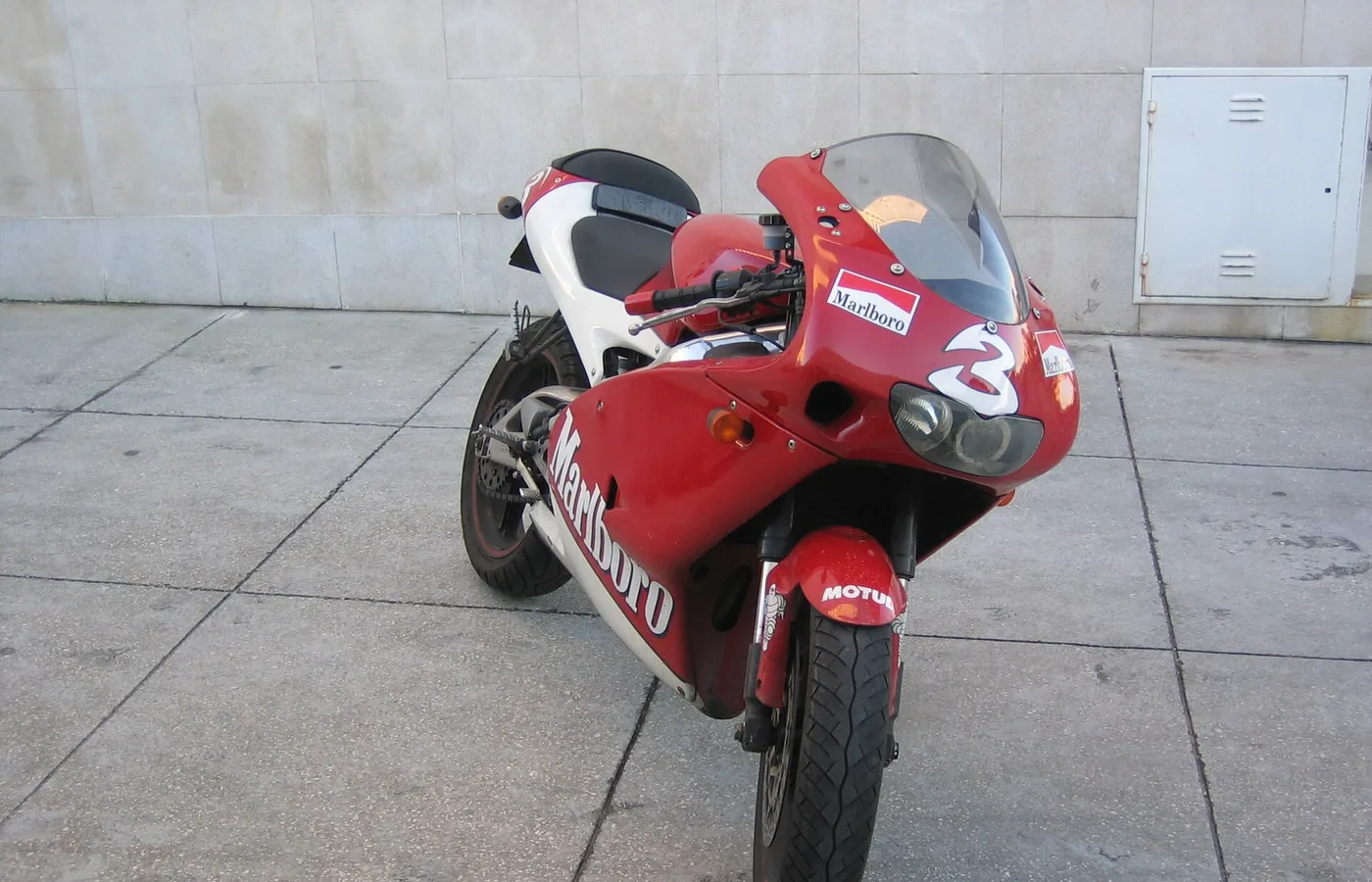 Aprilia RS, vue extérieure du modèle ou d'une variante proche