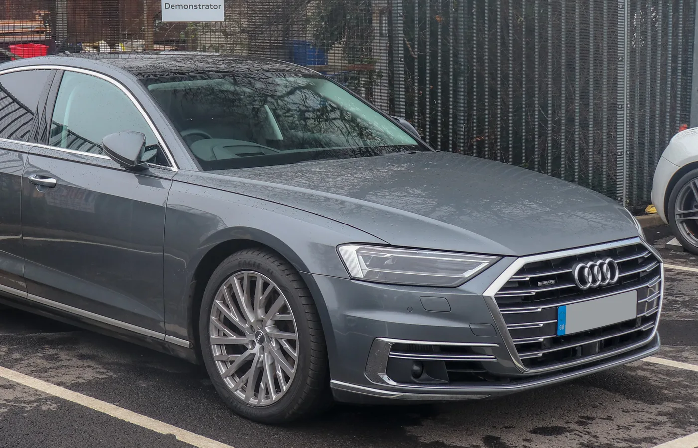 Audi AUDI A8 LWB, vue extérieure du modèle