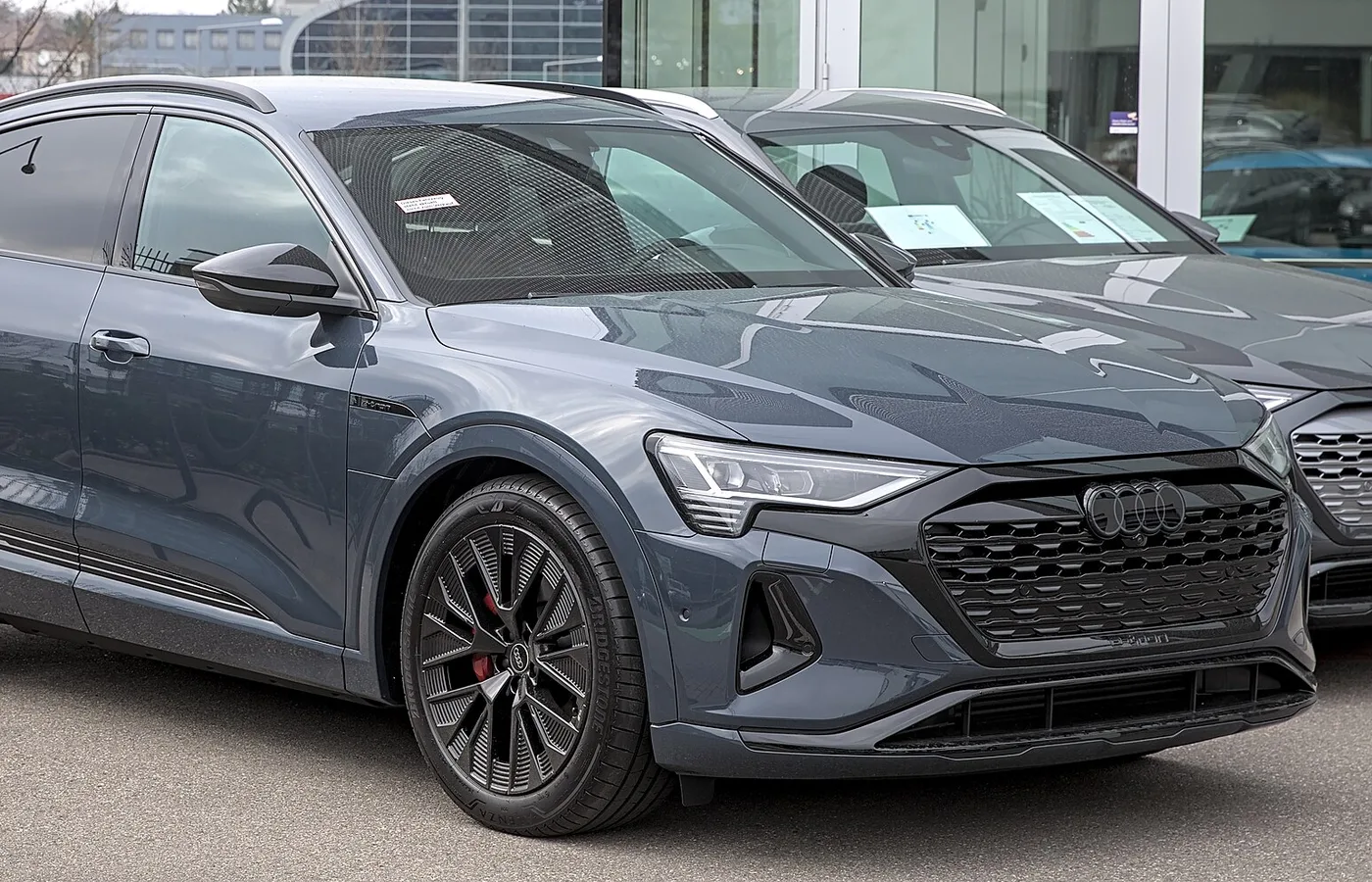 Audi Q8 E-TRON, vue extérieure du modèle ou d'une variante proche