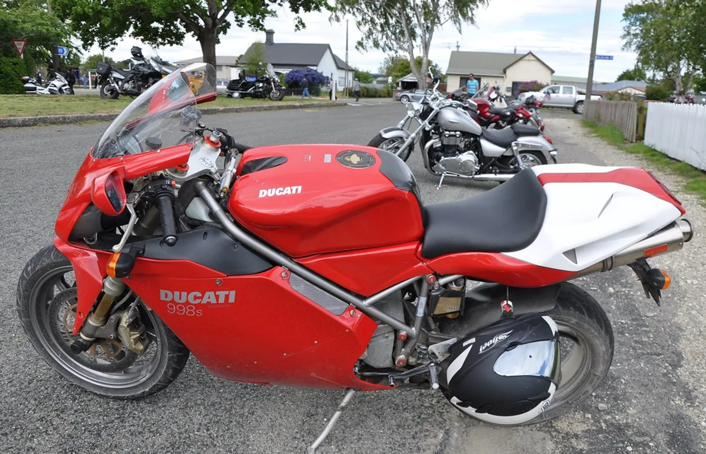 Ducati 998, vue extérieure du modèle