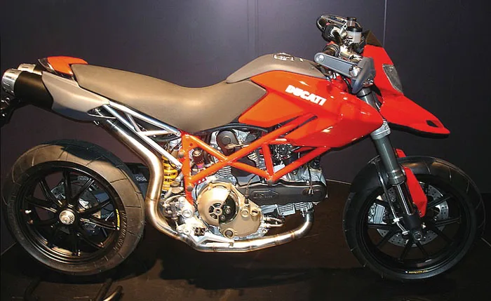 Ducati Hypermotard, vue extérieure du modèle
