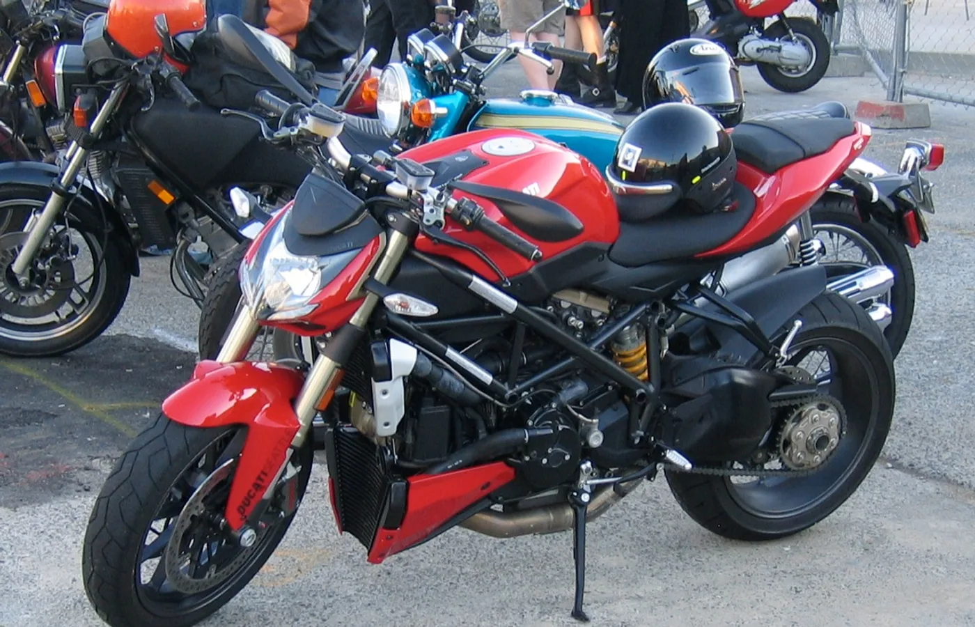 Ducati Streetfighter, vue extérieure du modèle