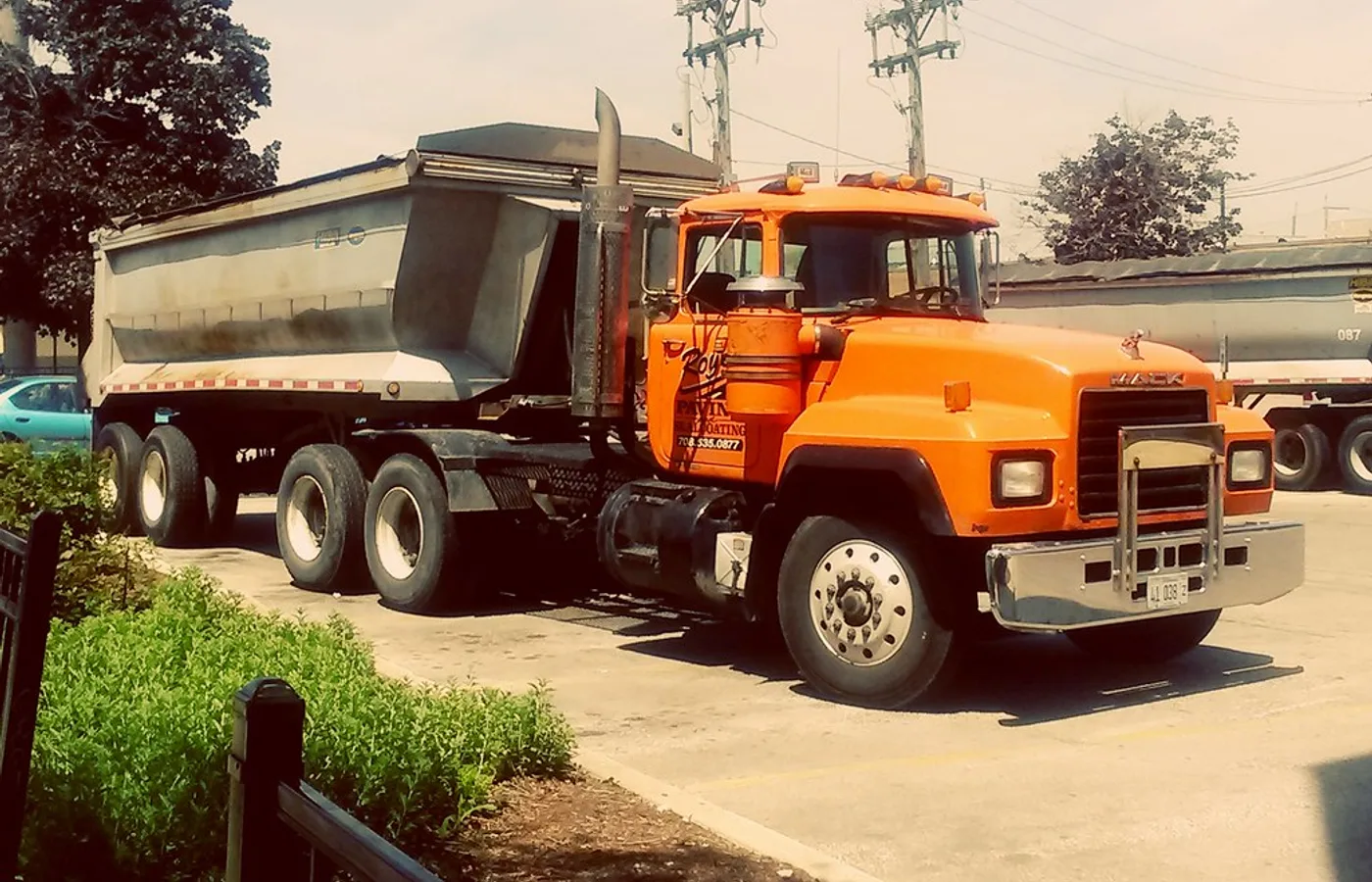 Mack R, vue extérieure du modèle ou d'une variante proche