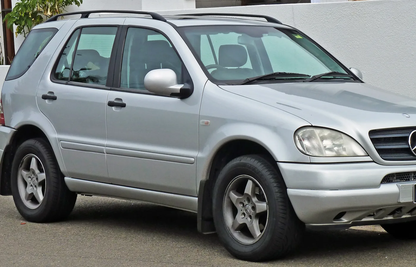 Mercedes-Benz S-CLASS HYBRID, vue extérieure du modèle ou d'une variante proche