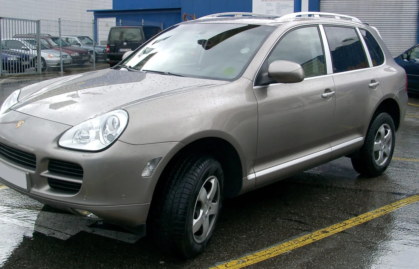 Porsche CAYENNE COUPÉ, vue extérieure du modèle ou d'une variante proche