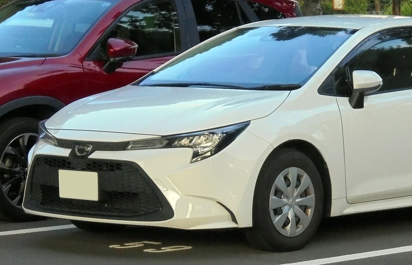 Toyota COROLLA HATCHBACK, vue extérieure du modèle ou d'une variante proche