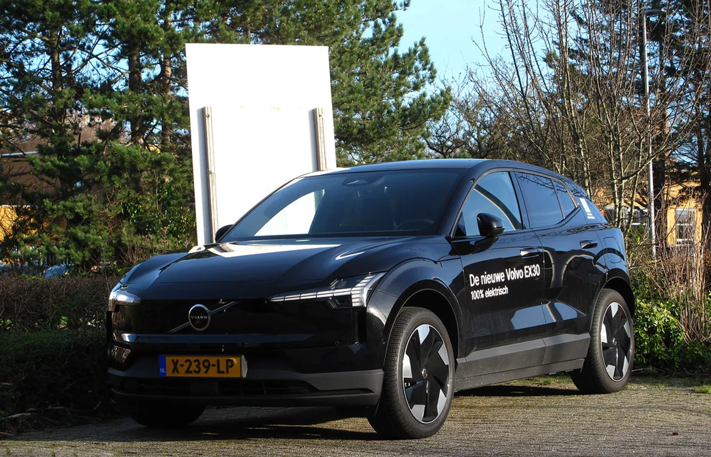 Volvo EX30, vue extérieure du modèle