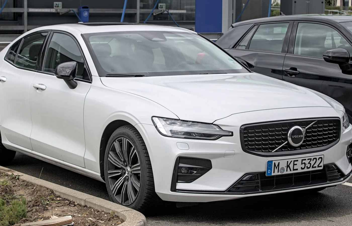 Volvo S60 T5, vue extérieure du modèle ou d'une variante proche