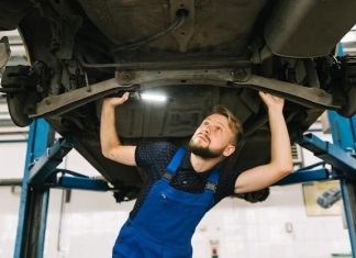 Le triangle de suspension: Fonctionnement, entretien et remplacement