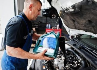 Le liquide de refroidissement : Fonctionnement, types et importance